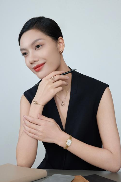 模特经纪 时尚产业的幕后推手与造梦者